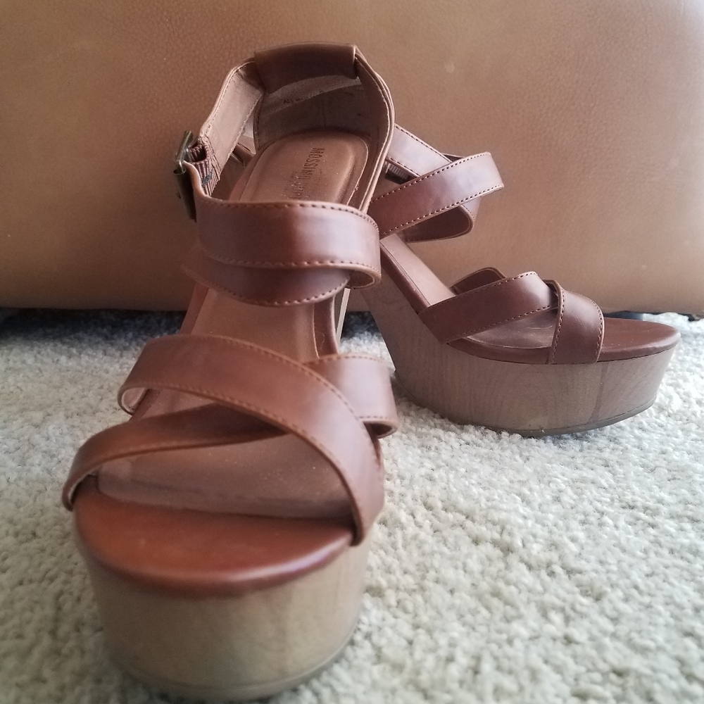 Tan Leather Platform Sandal Heel